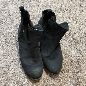 American eagle booties